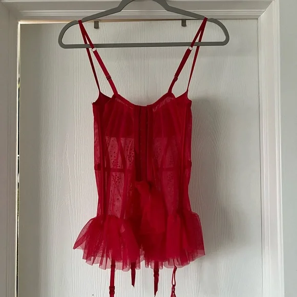 Victoria’s Secret Teddy - Red - Picture 5 of 5